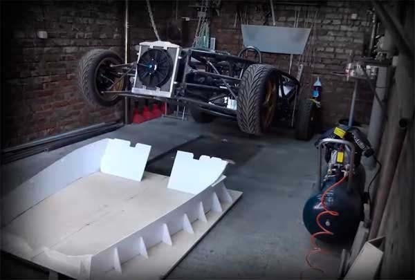 Самодельный спортивный автомобиль реплика Ariel Atom