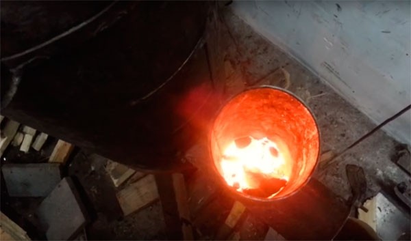 Ракетная печь для гаража