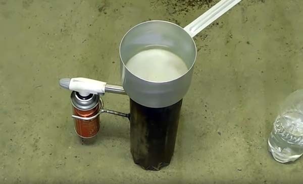 Самодельная походная печка из куска трубы и газовой горелки